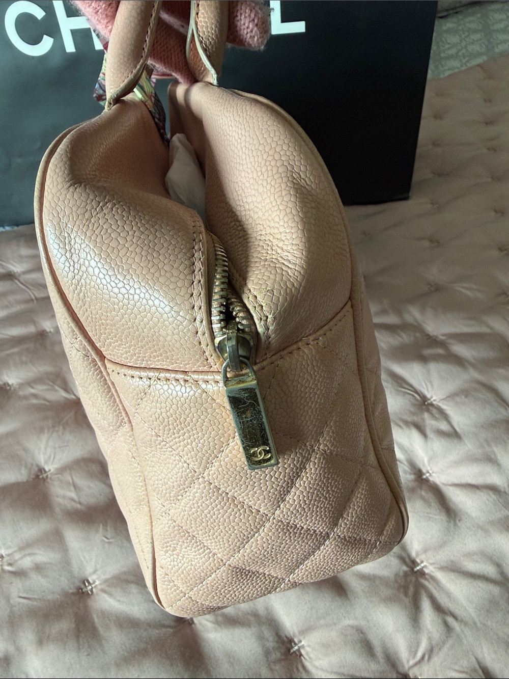 Chanel pink quilted caviar leather bowling bag - Picture 9 of 16